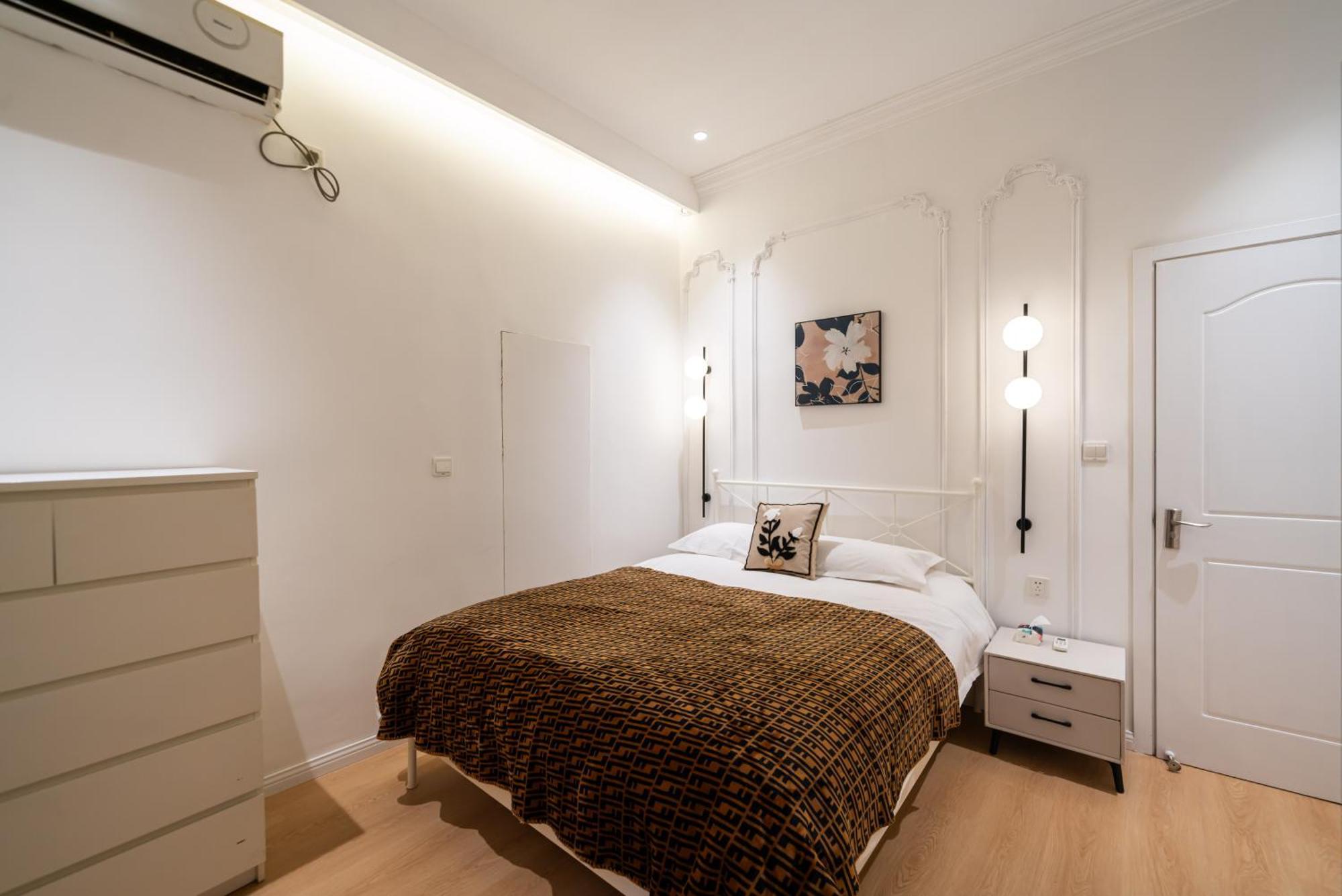 Shanghai Yi Du B&B - Near People'S Square Metro Station And The Bund Exterior photo